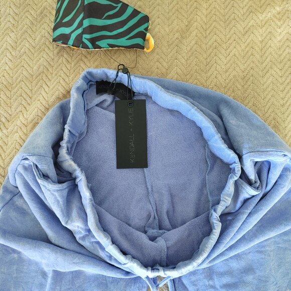 Kendall + Kyle Large Sweatpants - Picture 8 of 16